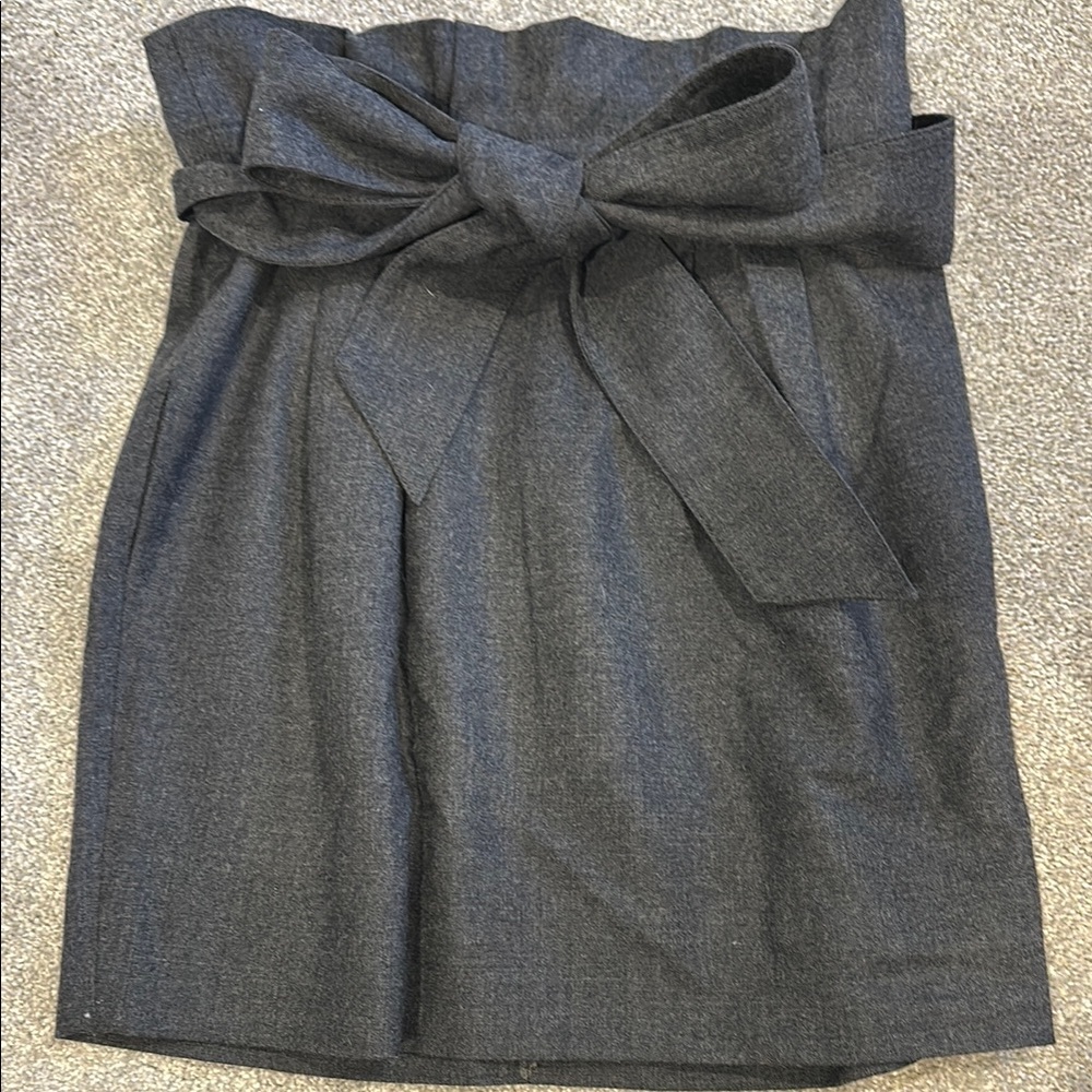 Elegant Charcoal Skirt with Bow Detail